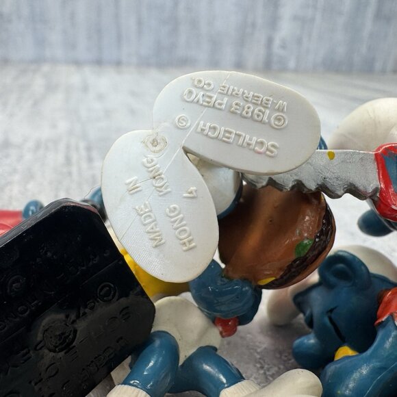 Schleich Smurf Lot of 6 Smurf Figures Vintage Peyo USED 70 80s Teacher Smurfette - Picture 13 of 16